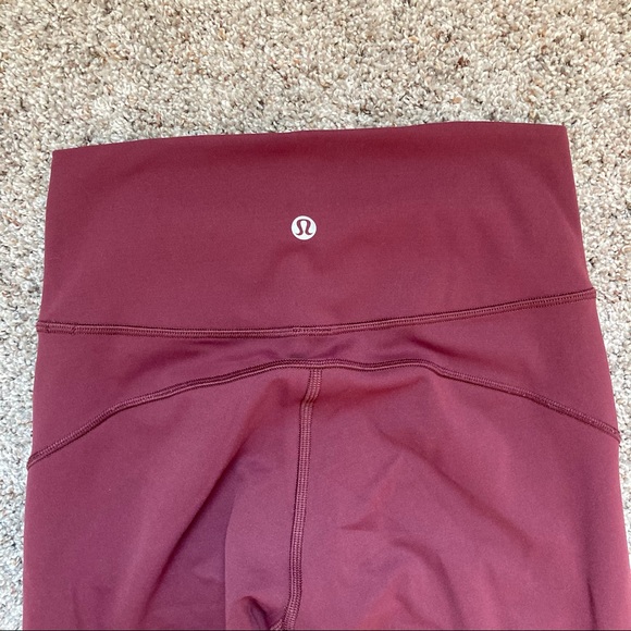 Lululemon In Movement Crop Everlux 19” - Picture 4 of 7